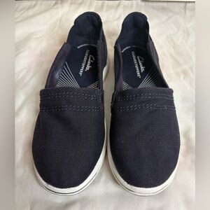 Clarks Cloudsteppers Women's Breeze Step II Loafer, Navy, Size 6M